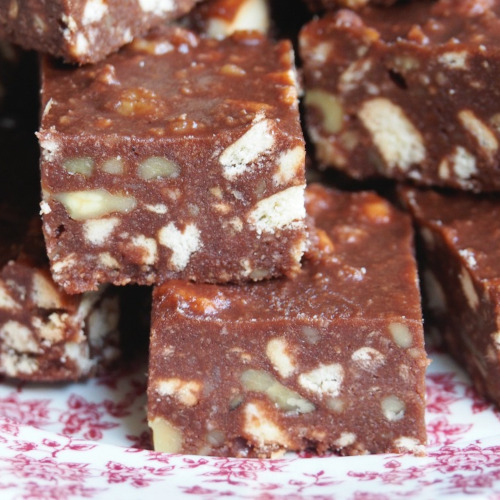 Danie se Mariebeskuitjie-yskaskoek