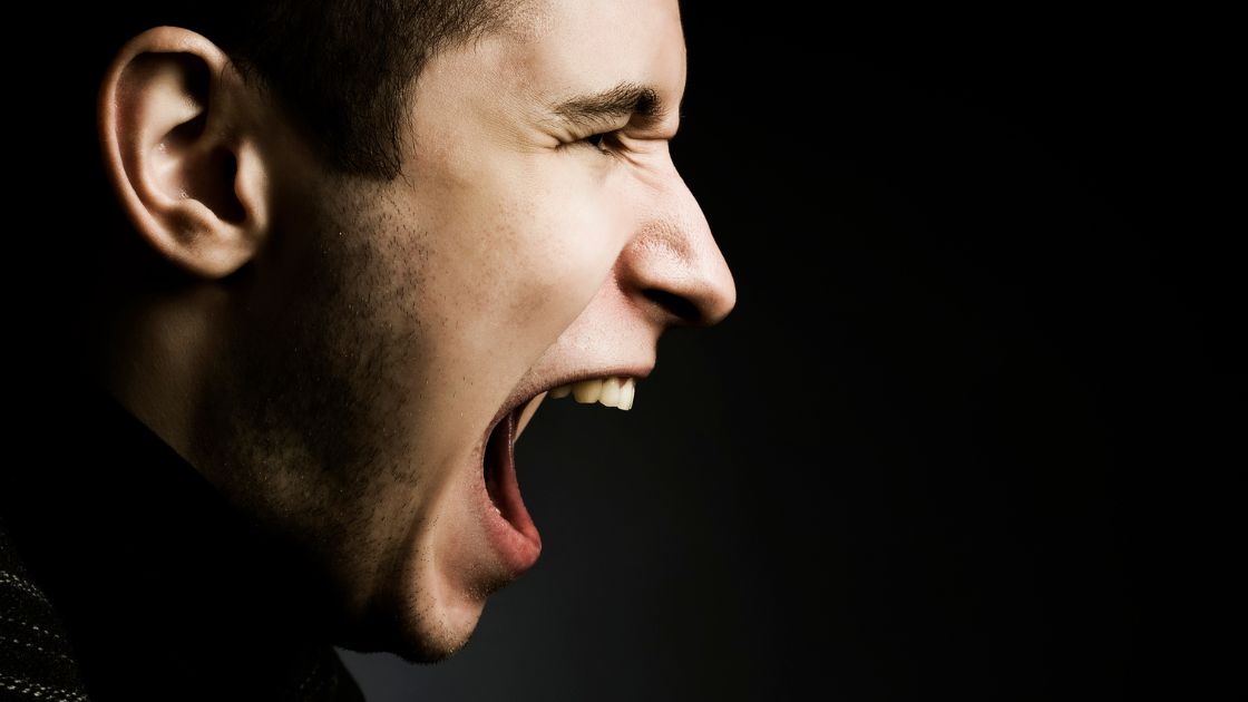 Hoe gemaak met tiener-woede?