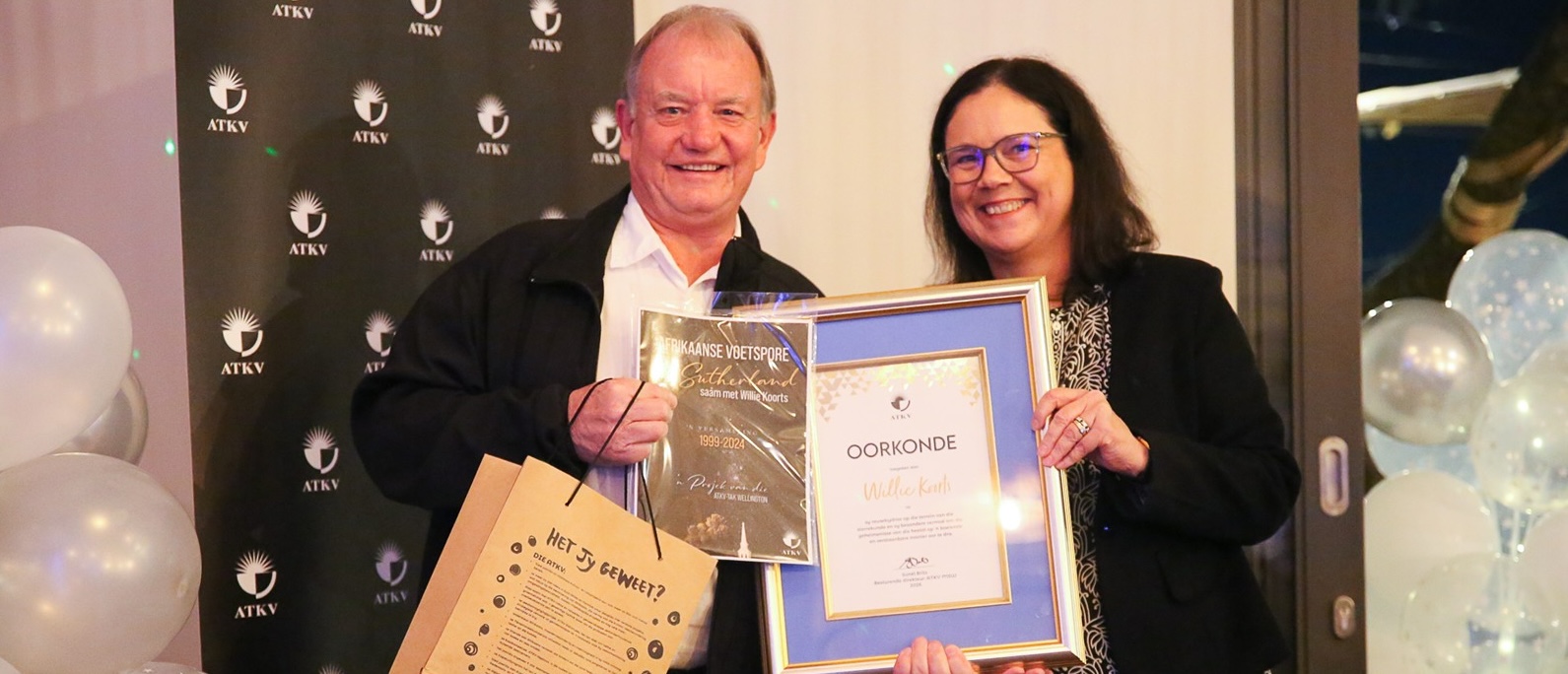 ATKV vereer Willie Koorts vir ’n leeftyd se sterre en stories